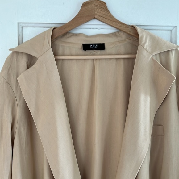 ABLE 3X Suit Set - Picture 6 of 8